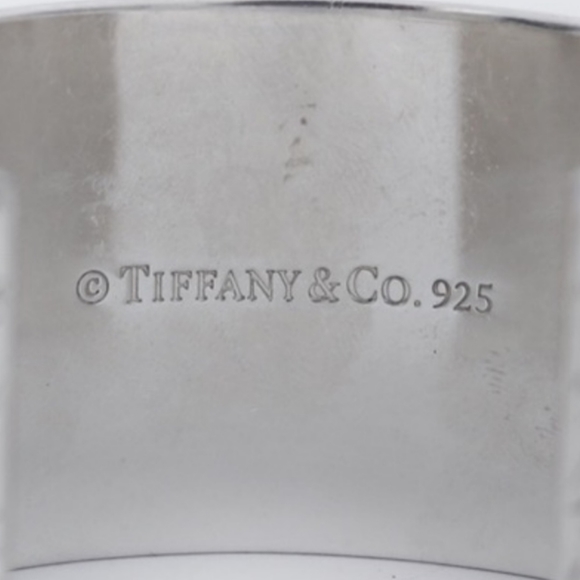 Please beware of these Tiffany Notes collection fakes!!! - Picture 5 of 5